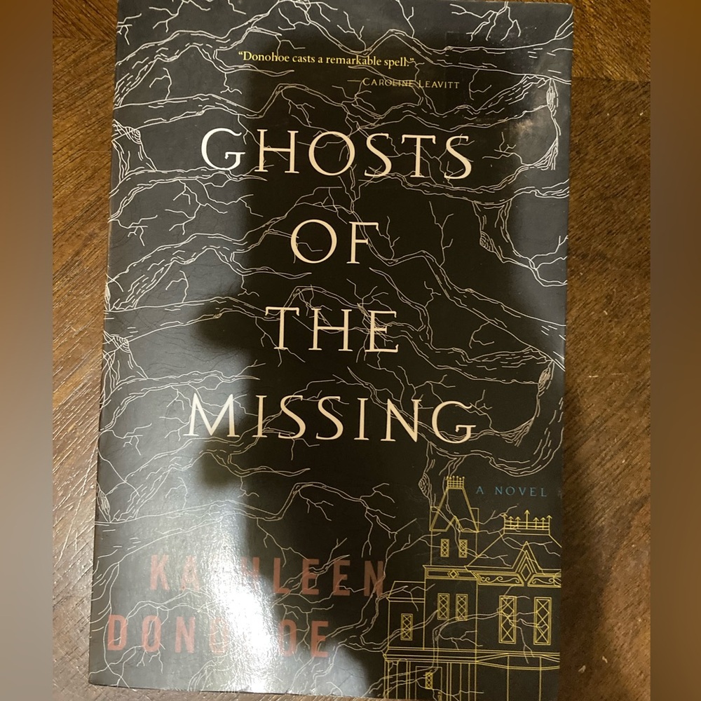 NWT Paperback Book Ghosts of the Missing By Kathleen Donahoe